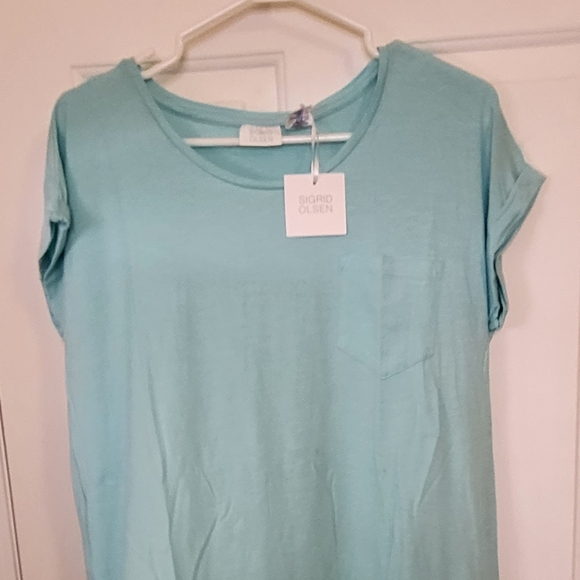 Light Blue T Shirt - Picture 2 of 3